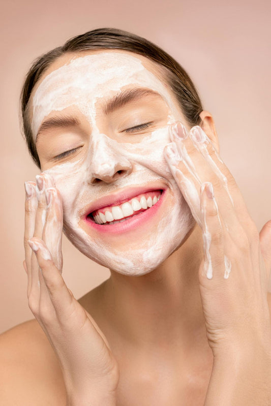 Importanța unei rutine corecte de skincare
