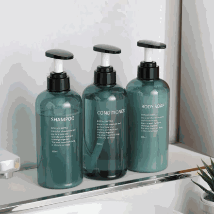 Set 3 recipiente tip dispenser, pentru șampon, balsam și gel de duș - 500 ml